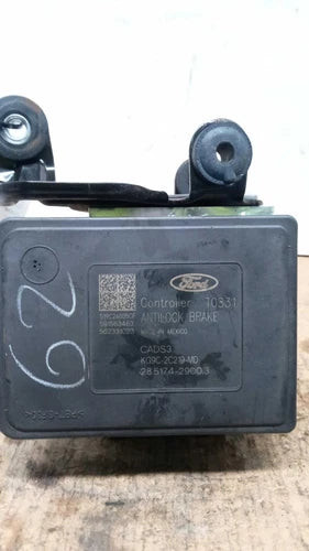 2020 Ford Fusion 1.5L W/Adaptive Used OEM ABS Pump and Motor Assembly used OEM ABS pump and module assembly