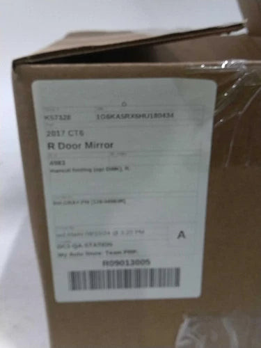2017 Cadillac CT6 Manual Folding Opt Dwk Right Grad Used OEM Right Door Mirror used OEM door mirror