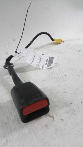 2019 Kia Sorento Driver Buckle Front Left Used OEM Front Left Seat Belt Front used OEM seat belt