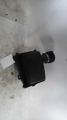 2021 RAM Dodge 1500 Pickup New Style 6 Lug Wheel Used OEM Air Cleaner Assembly used OEM air cleaner assembly