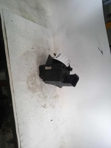 2016 Cadillac Cts 2.0 Used OEM Air Cleaner Assembly used OEM air cleaner assembly
