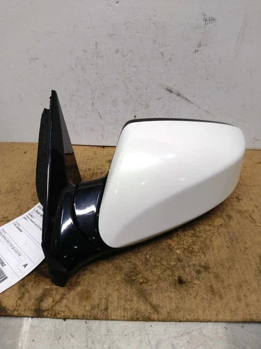 2015 Hyundai Santa Fe Electric W/O Turn Signal Heate Used OEM Left Door Mirror used OEM door mirror