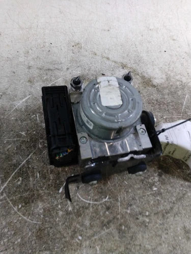 2020 Ford Mustang Bullitt Used OEM ABS Pump and Motor Assembly used OEM ABS pump and module assembly
