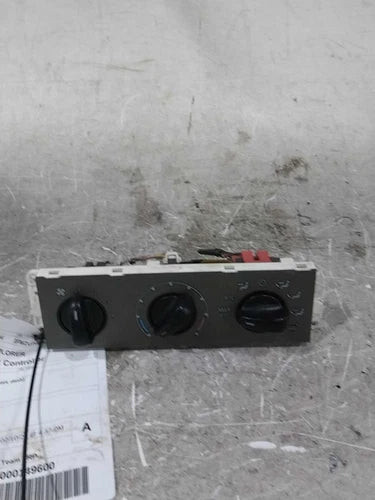 2003 Ford Explorer Front 4 Dr Sport Trac Dash Gra Used OEM A/C Selector Switch used OEM A/C climate control module