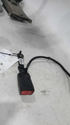 2014 Hyundai Elantra Hatchback GT Driver R Used OEM Front Left Seat Belt Front used OEM seat belt