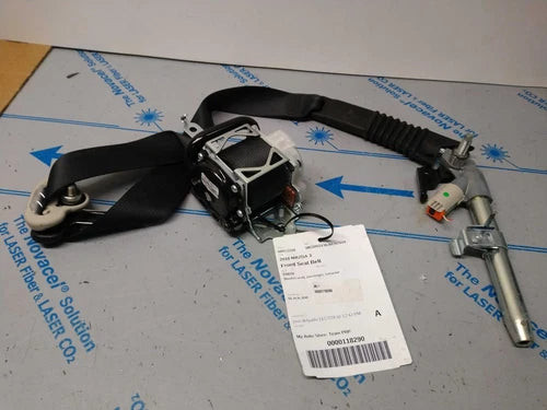2018 Mazda 3 Bucket Seat Passenger Used OEM Front Right Seat Belt Front used OEM seat belt