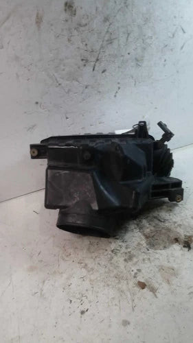 2009 Acura Mdx 3.7L 6 Cylinder Upper Upper Used OEM Upper Air Cleaner Assembly used OEM air cleaner assembly