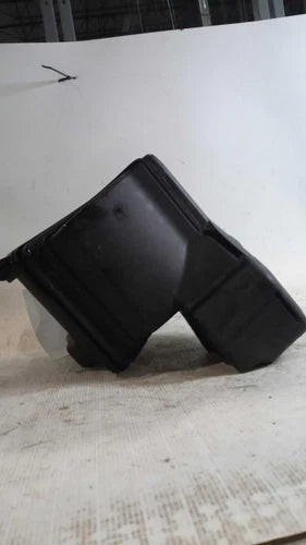 2015 Hyundai Sonata 2.4L VIN F 8TH Digit Used OEM Air Cleaner Assembly used OEM air cleaner assembly