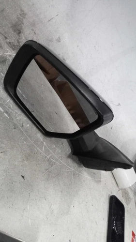 2015 Chevrolet Impala W/O Integral Turn Signal Left Used OEM Left Door Mirror used OEM door mirror