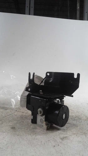 2020 Nissan Sentra Sr Used OEM ABS Hydraulic Assembly used OEM ABS pump and module assembly