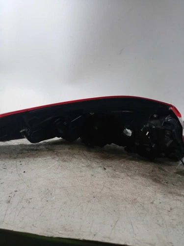 2020 Toyota Camry Quarter Panel Mounted Inc Used OEM Right Tail Light Assembly used OEM tail light assembly