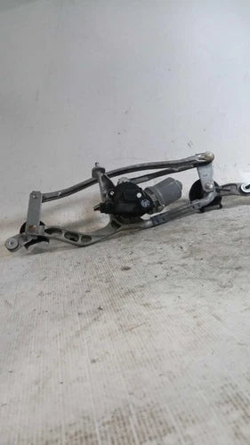 2016 Toyota Corolla Wiper Motor Blue Salvage Used OEM Wiper Motors used OEM wiper motor
