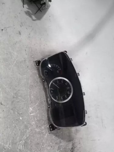 2022 Toyota Corolla Sedan cluster MPH ID 83800-1EC5 Used OEM instrument cluster used OEM instrument cluster