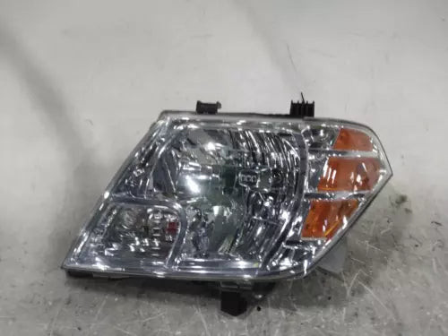 2020 Nissan Frontier Left Used OEM headlight used OEM headlight
