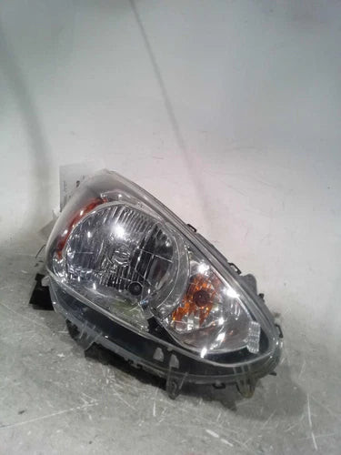 2019 Mitsubishi Mirage Right Used OEM headlight used OEM headlight