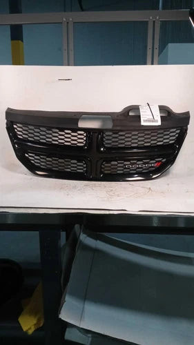 2018 Dodge Journey center upper painted Front Cen Used OEM grille used OEM grille
