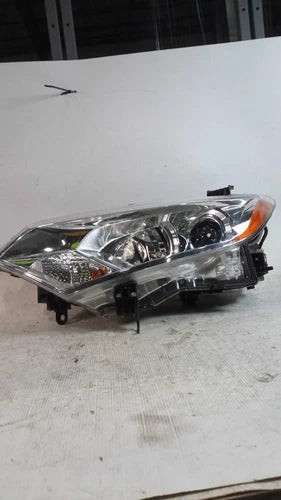 Nissan Quest 2013 Headlight Assembly OEM Blue Left Used Halogen 4DR used OEM headlight