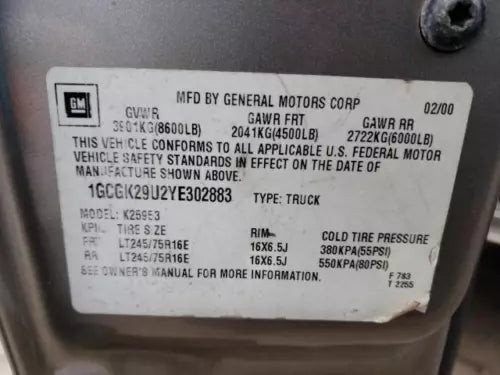 2000 Chevrolet Silverado 2500 pickup 6.0 Used OEM A/C compressor used OEM A/C compressor