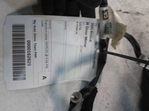 2021 Nissan Rogue S model Right Used OEM door mirror used OEM door mirror