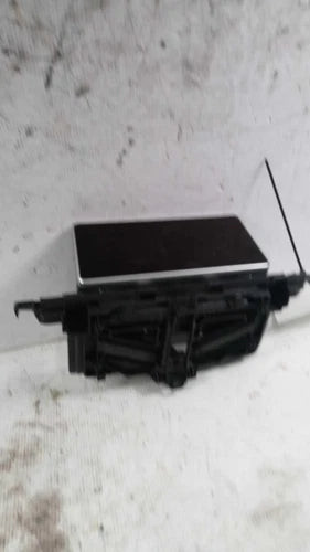 2018 Audi a4 8.25`` display opt I8H Used OEM infotainment display used OEM infotainment display