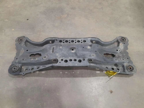 Toyota Rear Suspension Crossmember Subframe Fits Camry Avalon OEM 5120606091 used OEM rear subframe and crossmember