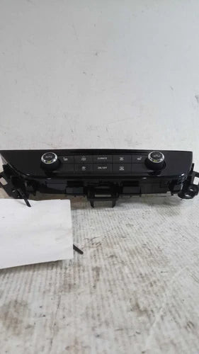 2019 Buick Enclave front ID 84497454 Used OEM A/C climate control module used OEM A/C climate control module
