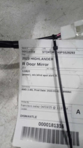 2023 Toyota Highlander power w/o blind spot alert R Used OEM door mirror used OEM door mirror