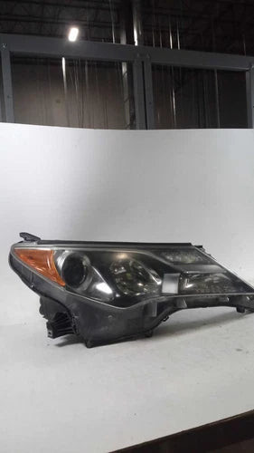 2015 Toyota Rav4 gasoline Right Used OEM headlight used OEM headlight