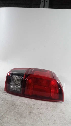 2020 Toyota Tacoma w/o bezel trim Left Used OEM tail light used OEM tail light