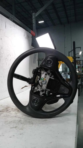 2019 Honda Hr-v conventional ignition w/o fog lamps G Used OEM steering column used OEM steering column