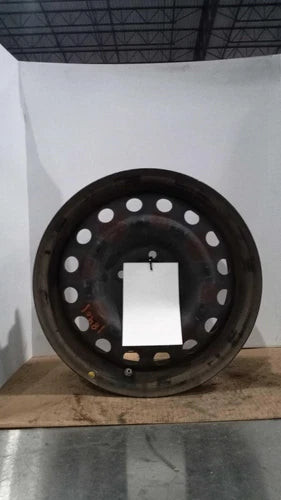 2015 Kia Rio US market TPMS 15x5-1/2 steel black Used OEM wheel used OEM wheel