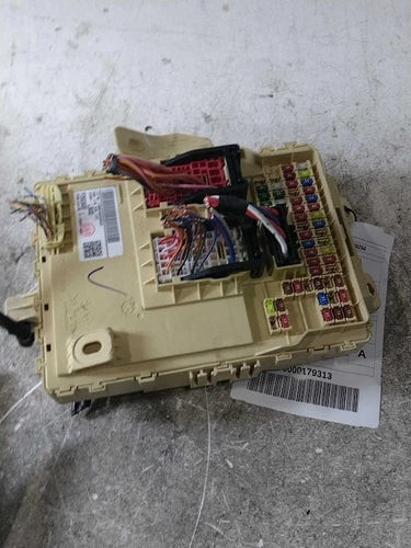 2021 Kia K5 Body Control BCM ID 95400-L3600 Used OEM body control module used OEM body control module
