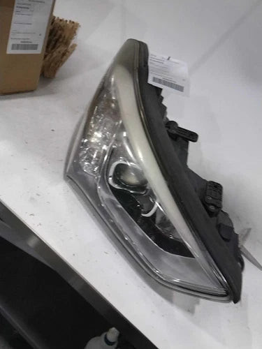 2016 Hyundai Santa fe US built Sport halogen Used OEM headlight used OEM headlight