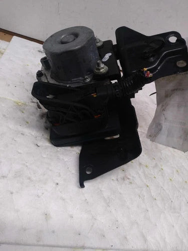 Used Nissan Rogue Sport ABS Pump Motor Assembly Blue 2019 OEM 6 Mo Warranty used OEM ABS pump and module