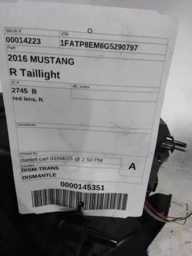2016 Ford Mustang w/o chrome trim Right Gra Used OEM tail light used OEM tail light