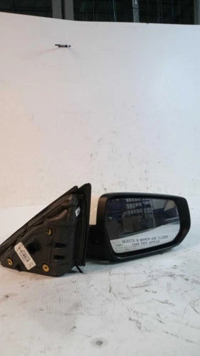 2019 Chevrolet Malibu w/o turn signal w/heated opt Used OEM door mirror used OEM door mirror
