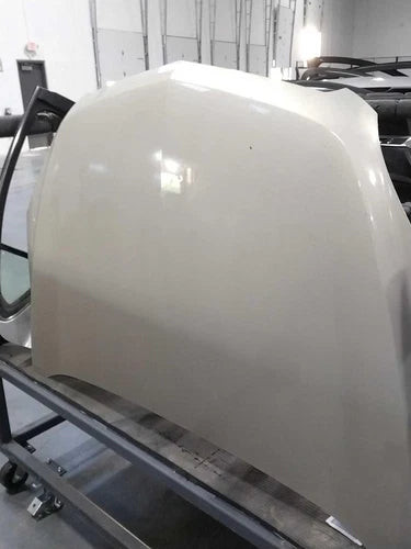 2014 Chevrolet Equinox Used OEM hood used OEM hood