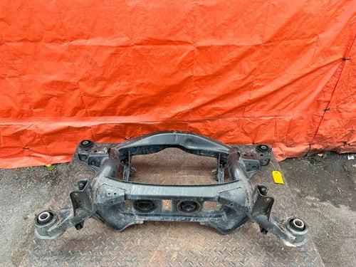 02-10 LEXUS SC430 - REAR SUBFRAME CROSSMEMBER K FRAME - OEM FACTORY #288 used OEM rear subframe and crossmember