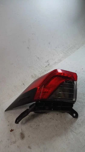 2022 Toyota Rav4 quarter panel mounted Left Used OEM tail light used OEM tail light