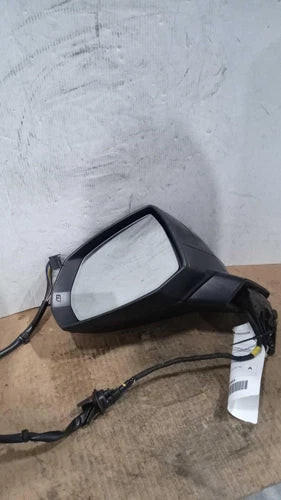 2019 Audi q7 power painted housing power foldin Used OEM door mirror used OEM door mirror