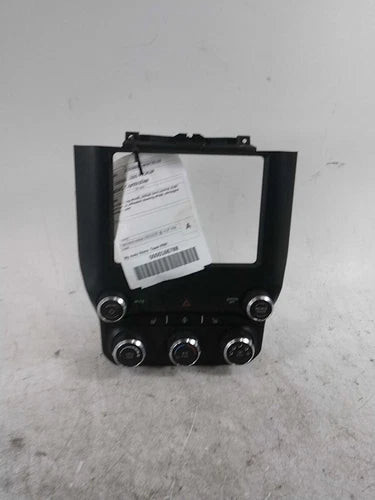 2019 Ram Dodge 1500 pickup new style 6 lug wheel Used OEM A/C climate control module used OEM A/C climate control module