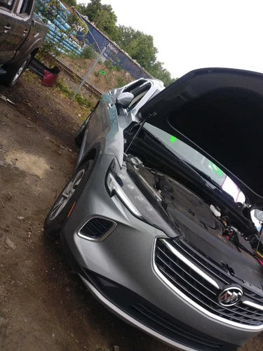 2023 Buick Envision without cro Used OEM independent suspension assembly used OEM independent suspension assembly