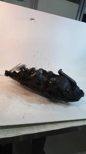 2016 Honda Civic halogen Right Used OEM headlight used OEM headlight