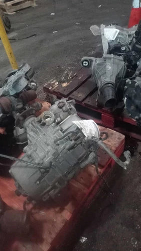 2006 Acura MDX Rear Differential Assembly OEM Used Blue 6 Month Warranty used OEM rear differential carrier