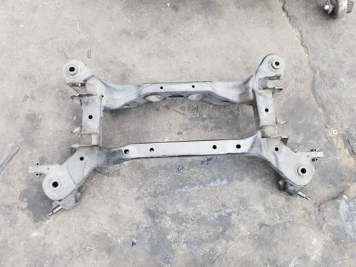 2010-2012 Hyundai Santa Fe REAR Crossmember Subframe Assembly FWD used OEM rear subframe and crossmember