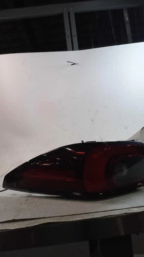 2022 Mazda cx-5 quarter panel mounted Used OEM tail light used OEM tail light
