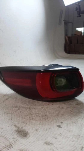 2022 Mazda cx-5 quarter panel mounted Used OEM tail light used OEM tail light