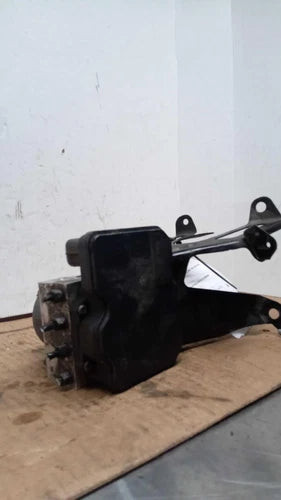 2019 Toyota Highlander Actuator and Pump Used OEM ABS pump and module used OEM ABS pump and module
