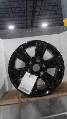 2022 Ford Ranger 18x8 aluminum 6 spoke machined edge black pain Used OEM wheel used OEM wheel