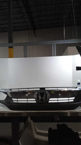 2017 Honda Civic upper center Front Center Used OEM grille used OEM grille